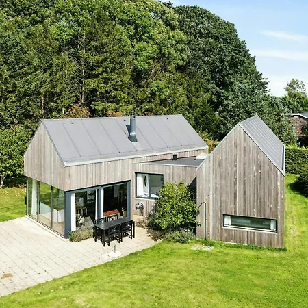 Architect-designed House Near Dyngby Feriehus *