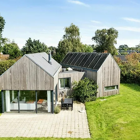 Architect-designed House Near Dyngby