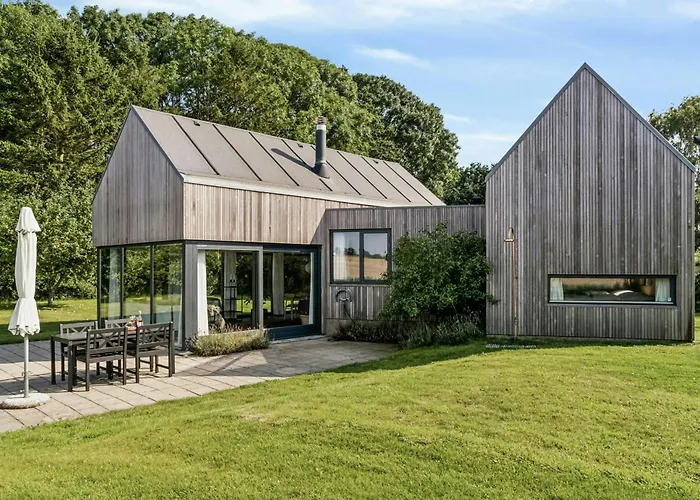 Arkitekttegnet Hus Ved Dyngby Strand Odder